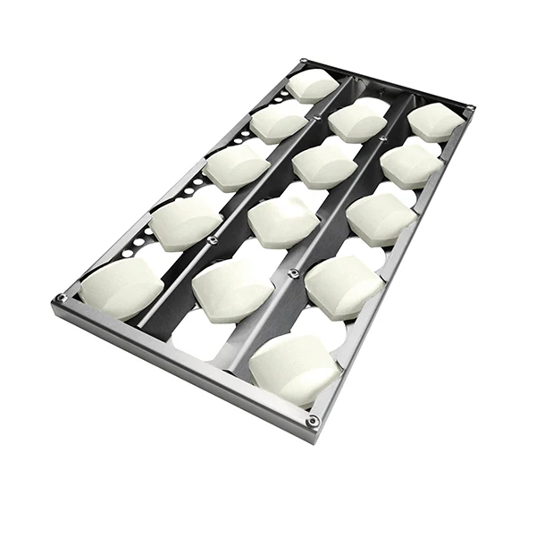 Coyote Briquette Set for 30